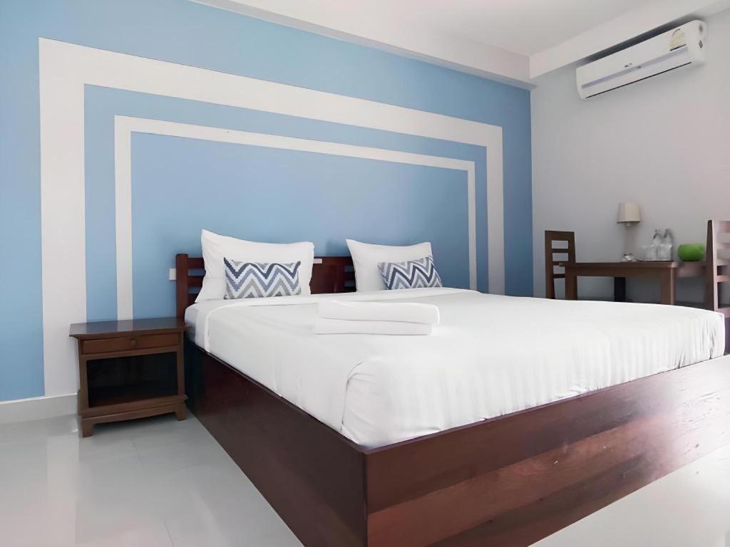 Hotel Iyara Residencia Trat Exterior foto
