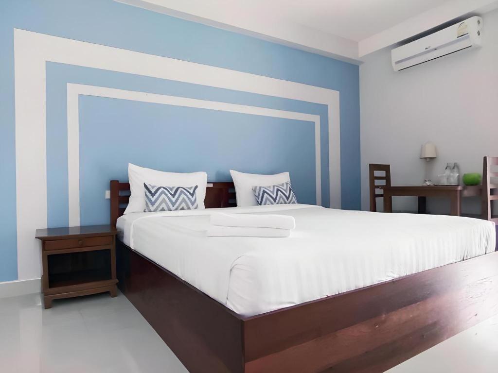 Hotel Iyara Residencia Trat Exterior foto